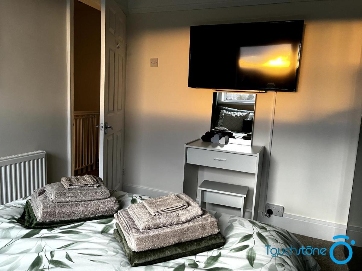 Stylish Cosy - M42, Airport, Nec & Train St *