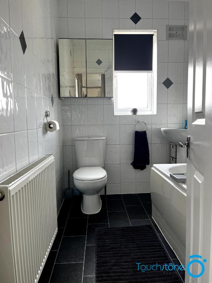 Stylish Cosy - M42, Airport, Nec & Train St