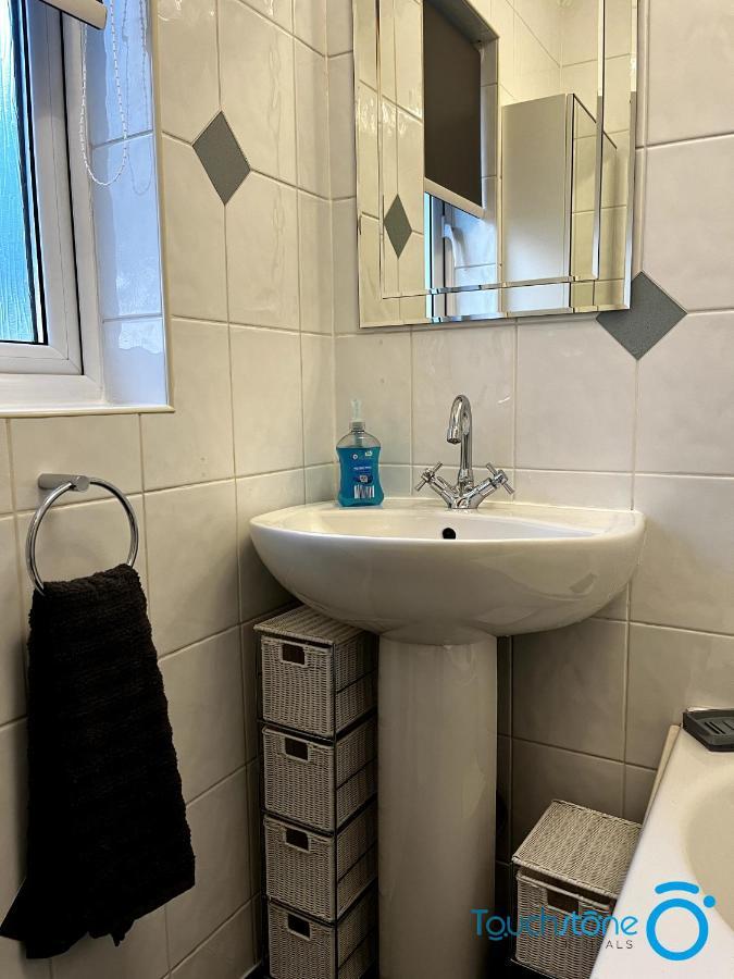 Stylish Cosy - M42, Airport, Nec & Train St Holiday home *